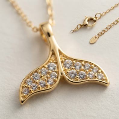 Whale Tail Necklace Detail view