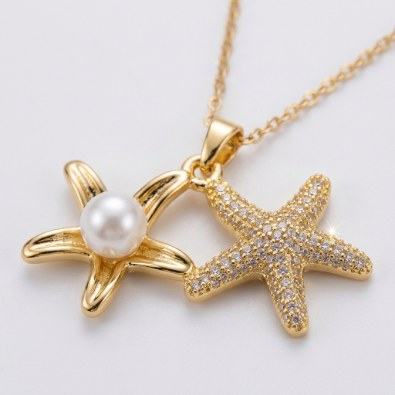 Starfish & Pearl Duo Pendant Necklace Detail view