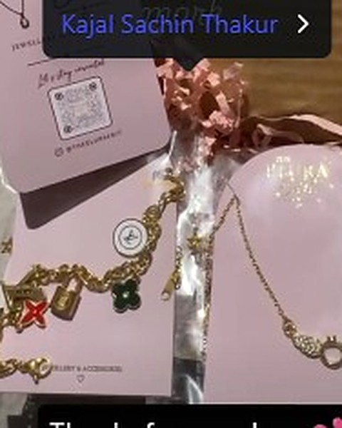 Customer's Elura Edit gift set unboxing